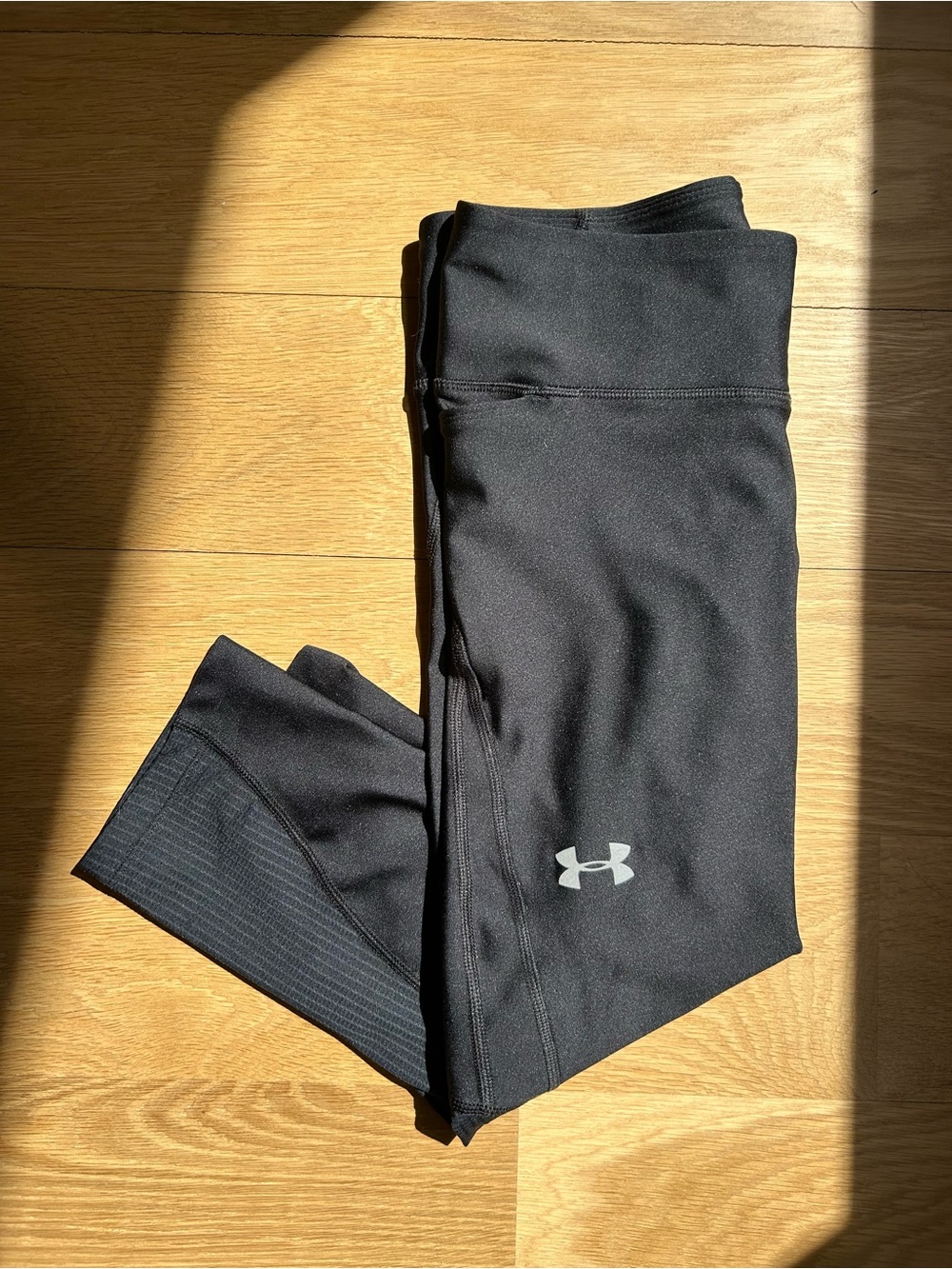 Black Women’s Under Armour Capri Leggings